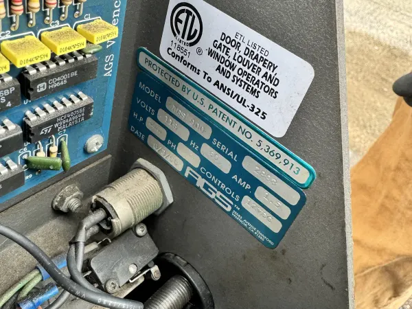 Gate operator control board wiring and diagnostics